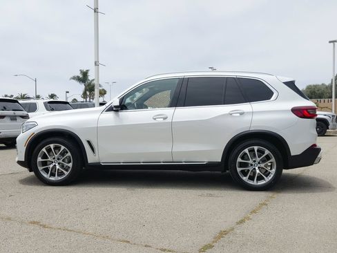 Used 2022 BMW X5 xDrive40i w/ Executive Package AWD/4WD image 8