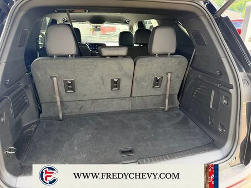 Used 2026 Chevrolet Traverse LT AWD/4WD image 15