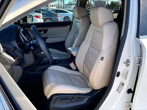 Used 2018 Honda CR-V Touring image 8