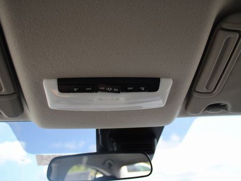 New 2025 Nissan Versa SV w/ Trunk Package image 15