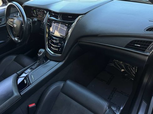 Used 2017 Cadillac CTS V w/ Luxury Package image 23