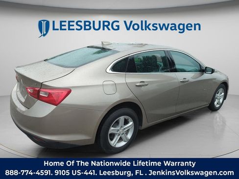 Used 2024 Chevrolet Malibu LT image 6