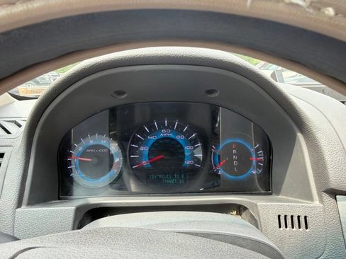 Used 2011 Ford Fusion SE w/ 201A Rapid Spec Order Code FWD image 18