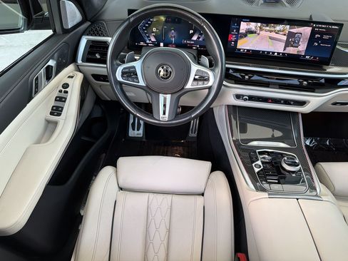 Used 2024 BMW X5 M60i AWD/4WD image 30