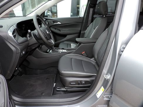 New 2026 Buick Encore GX Avenir image 16