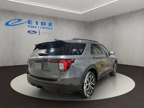 New 2026 Ford Explorer ST-Line AWD/4WD image 7