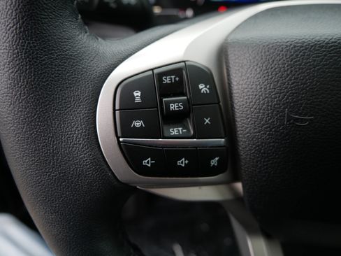 Certified 2024 Ford Explorer XLT w/ Equipment Group 202A image 28