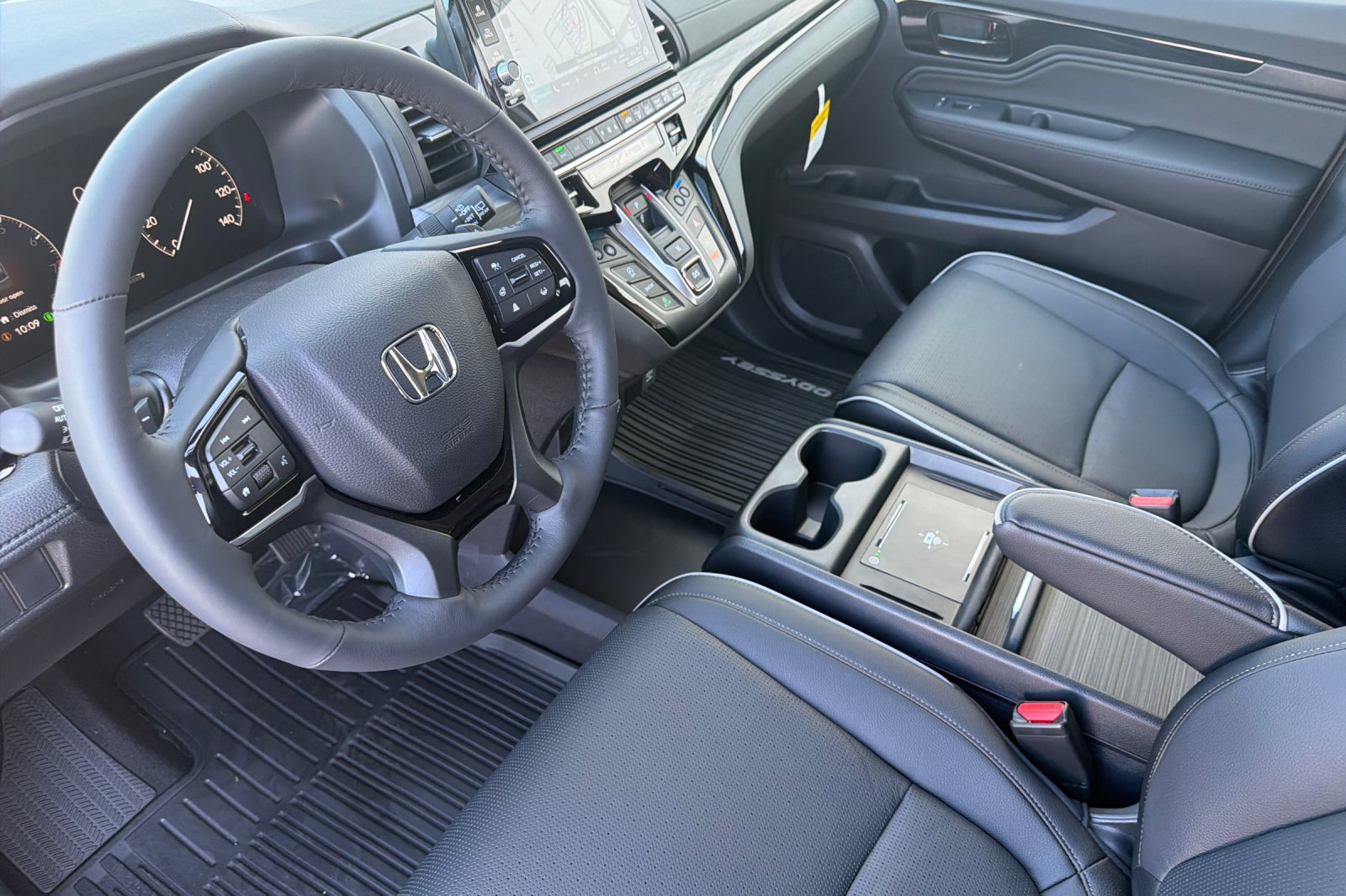 New 2027 Honda Odyssey Elite image 10