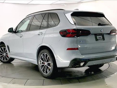 New 2026 BMW X5 xDrive40i w/ M Sport Package image 2