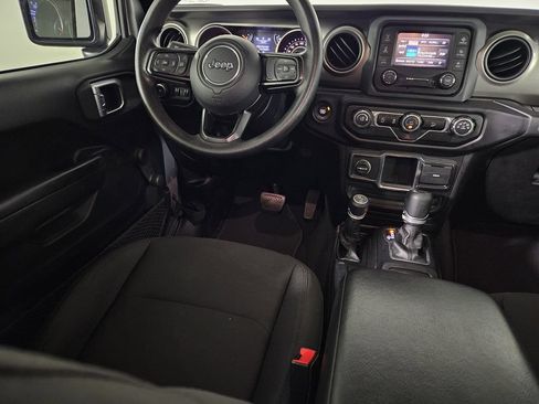Used 2020 Jeep Wrangler Unlimited Sport AWD/4WD image 8