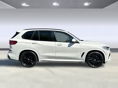 Used 2022 BMW X5 sDrive40i w/ M Sport Package RWD image 8