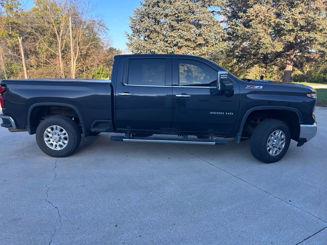 Certified 2024 Chevrolet Silverado 3500 LTZ w/ LTZ Convenience Package AWD/4WD image 3