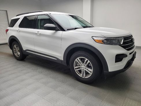 Used 2021 Ford Explorer XLT AWD/4WD image 11