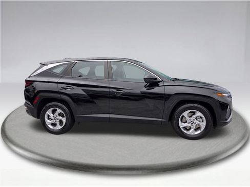 Used 2024 Hyundai Tucson SE FWD image 7