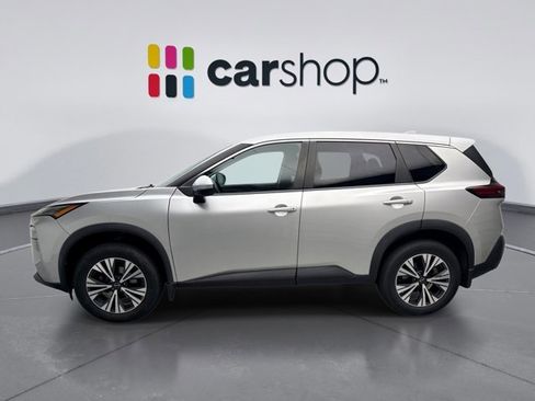 Used 2022 Nissan Rogue SV AWD/4WD image 2