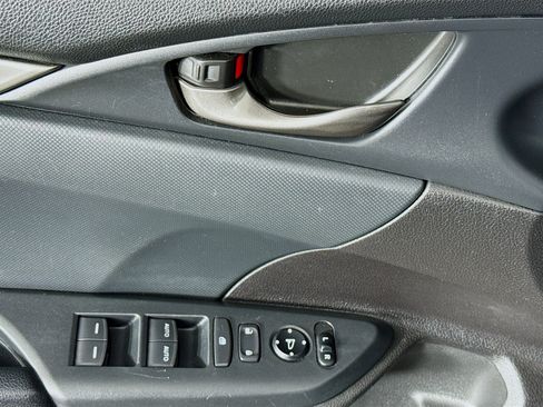 Used 2021 Honda Civic Sport image 23