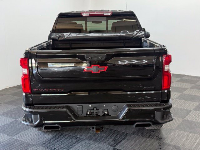 Used 2024 Chevrolet Silverado 1500 RST w/ Redline Edition AWD/4WD image 10