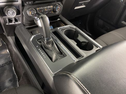 Used 2016 Ford F150 XLT w/ Equipment Group 302A Luxury AWD/4WD image 30