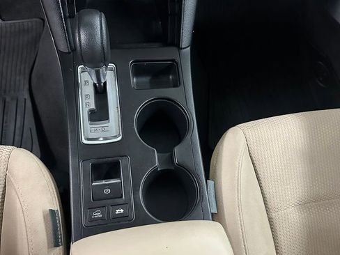 Used 2016 Subaru Outback 2.5i image 16