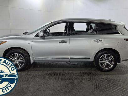 Used 2017 INFINITI QX60 Luxe w/ Premium Plus Package