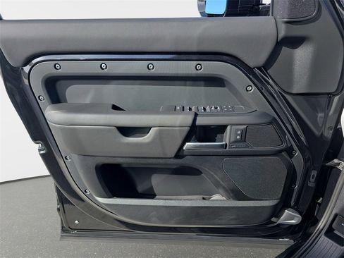 New 2026 Land Rover Defender 130 S image 28