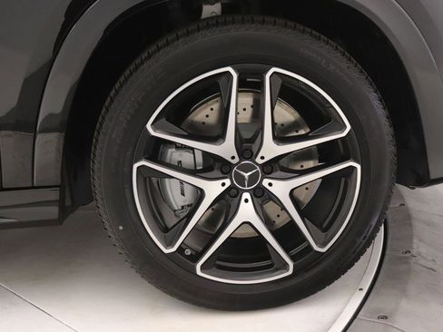 New 2026 Mercedes-Benz GLE 53 AMG 4MATIC Coupe image 13