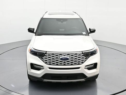 Certified 2023 Ford Explorer Platinum w/ Technology Package image 31