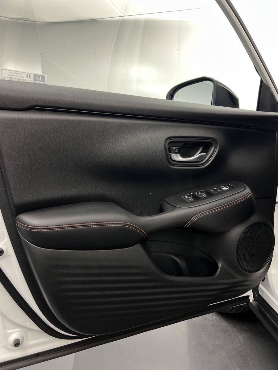 Used 2026 Honda HR-V Sport image 27