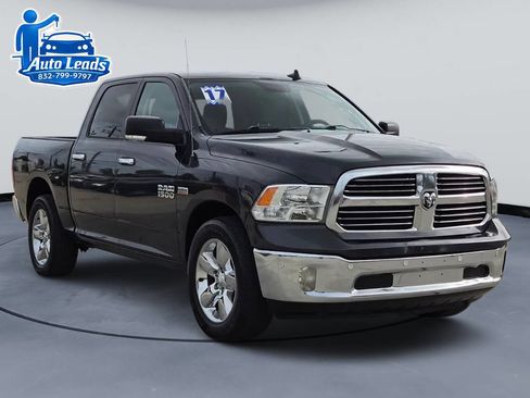 Used 2017 RAM 1500 Big Horn RWD image 2