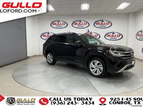 Used 2021 Volkswagen Atlas SE w/ Panoramic Sunroof Package AWD/4WD image 2
