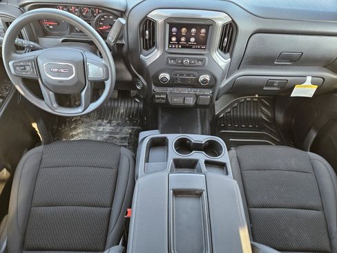 New 2026 GMC Sierra 2500 Pro w/ Convenience Package image 18