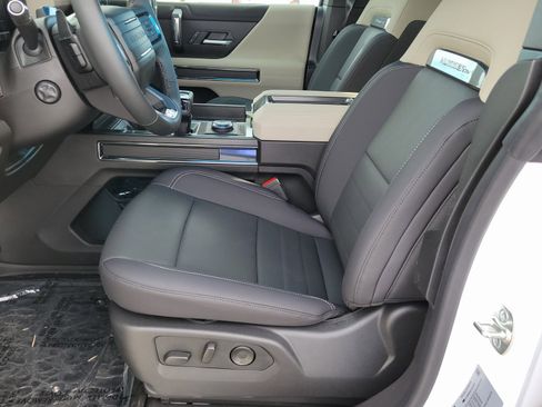 New 2026 GMC Hummer EV 4x4 Crew Cab w/ LPO, Dark Essentials Package image 6