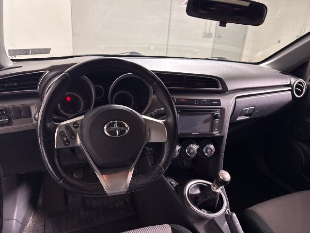 Used 2015 Scion tC FWD image 18