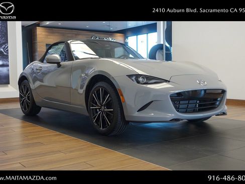 New 2026 MAZDA MX-5 Miata Grand Touring RWD image 1