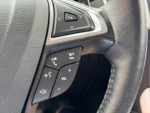 Used 2024 Ford Edge SEL w/ Convenience Package AWD/4WD image 17