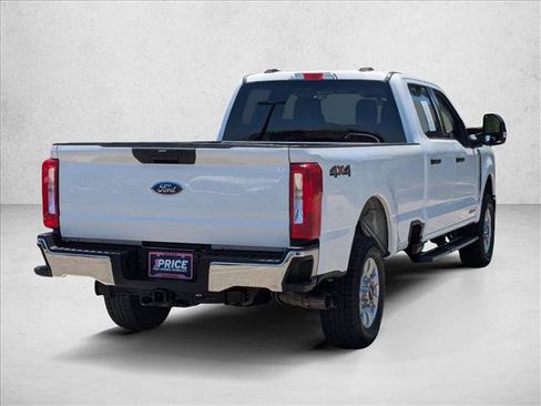 Used 2024 Ford F250 XLT AWD/4WD image 5