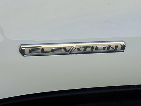 Certified 2025 GMC Sierra 1500 Elevation AWD/4WD image 11