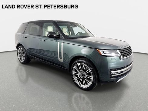 New 2026 Land Rover Range Rover Long Wheelbase SE AWD/4WD image 3