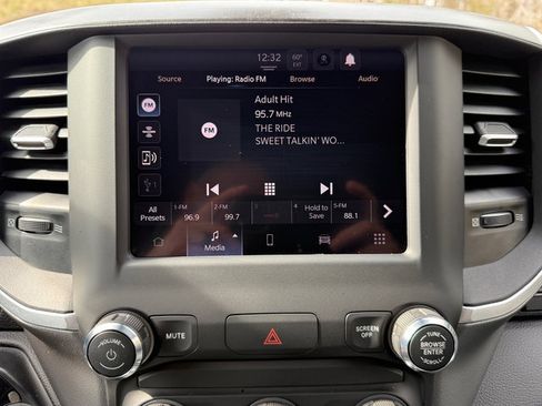 Used 2022 RAM 1500 Big Horn AWD/4WD image 22