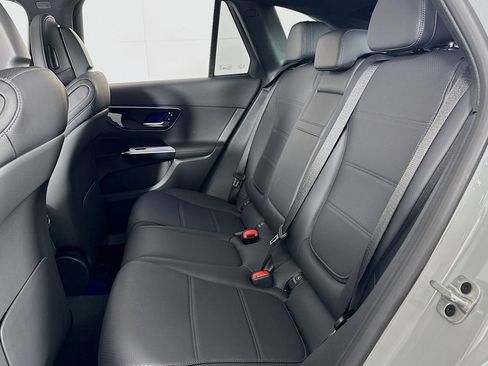 New 2026 Mercedes-Benz GLC 300 image 7