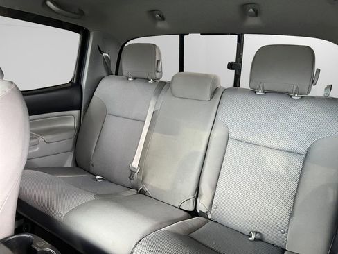 Used 2012 Toyota Tacoma PreRunner w/ TRD Sport Pkg image 20