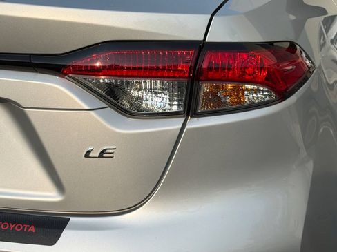 Used 2023 Toyota Corolla LE FWD image 5