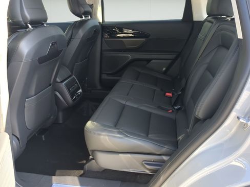 New 2026 Lincoln Nautilus Premier AWD/4WD image 20