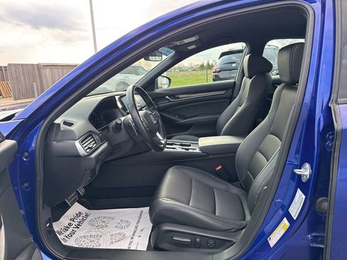 Certified 2022 Honda Accord Sport image 32