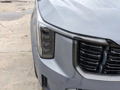 Certified 2024 Kia Sorento SX image 11