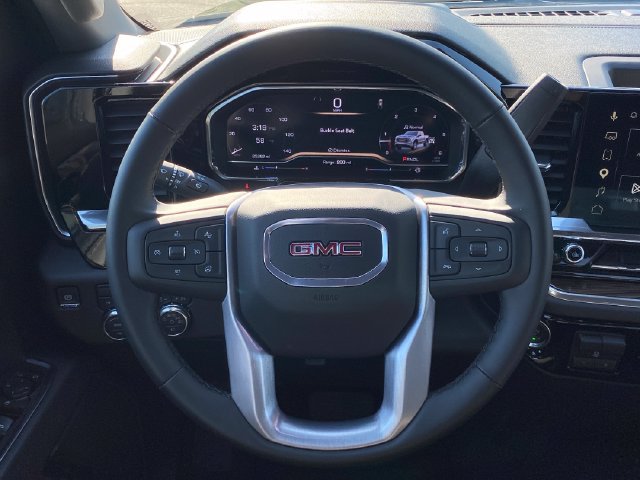 Certified 2025 GMC Sierra 1500 Elevation AWD/4WD image 8