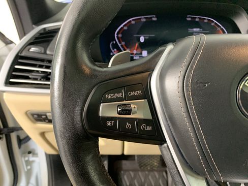 Used 2021 BMW X5 xDrive40i w/ Premium Package AWD/4WD image 18