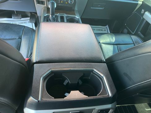 Used 2019 Ford F150 Lariat image 21