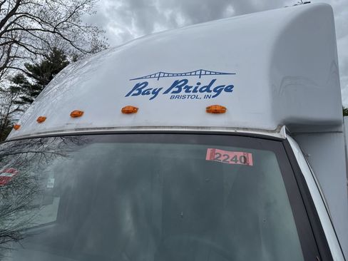 New 2025 Chevrolet Express 3500 w/ Power Convenience Package RWD image 7