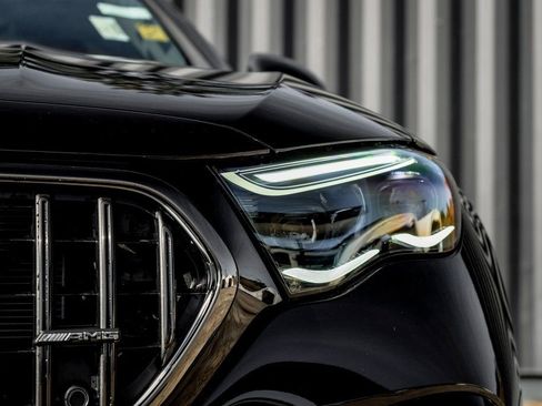 New 2026 Mercedes-Benz E 53 AMG 4MATIC Sedan image 7